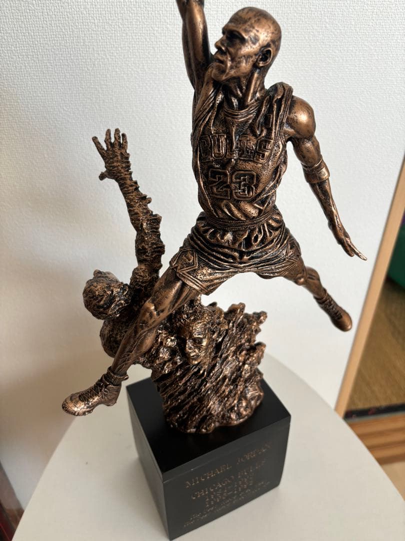 マイケル ジョーダン　フィギュア　特大サイズ　彫像　彫刻