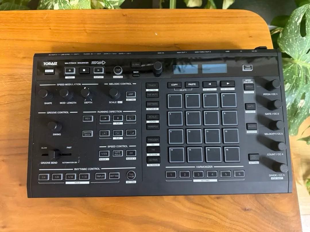 美品！TORAIZ SQUID マルチトラックシーケンサー