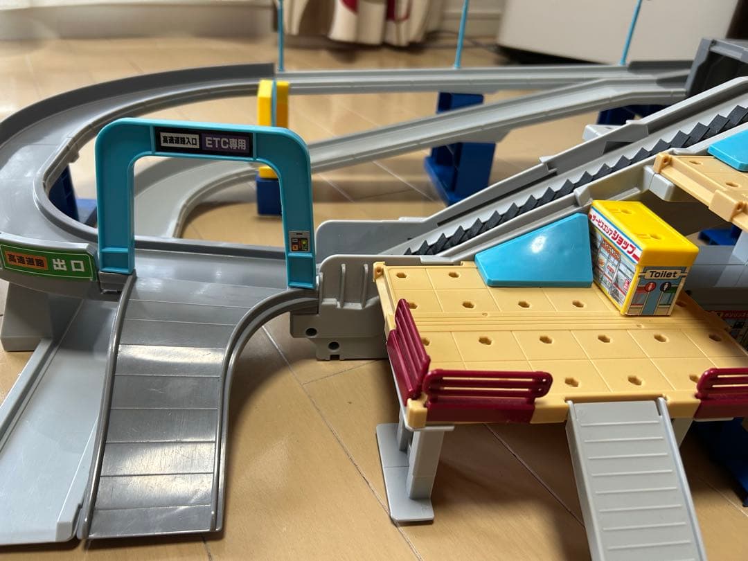 トミカおもちゃ　3点セット