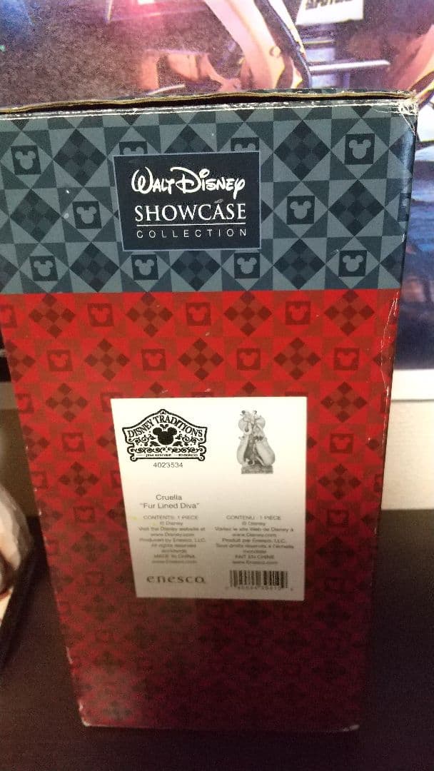 ディズニー　トラディション　101匹わんちゃん クルエラ　フィギュア　希少