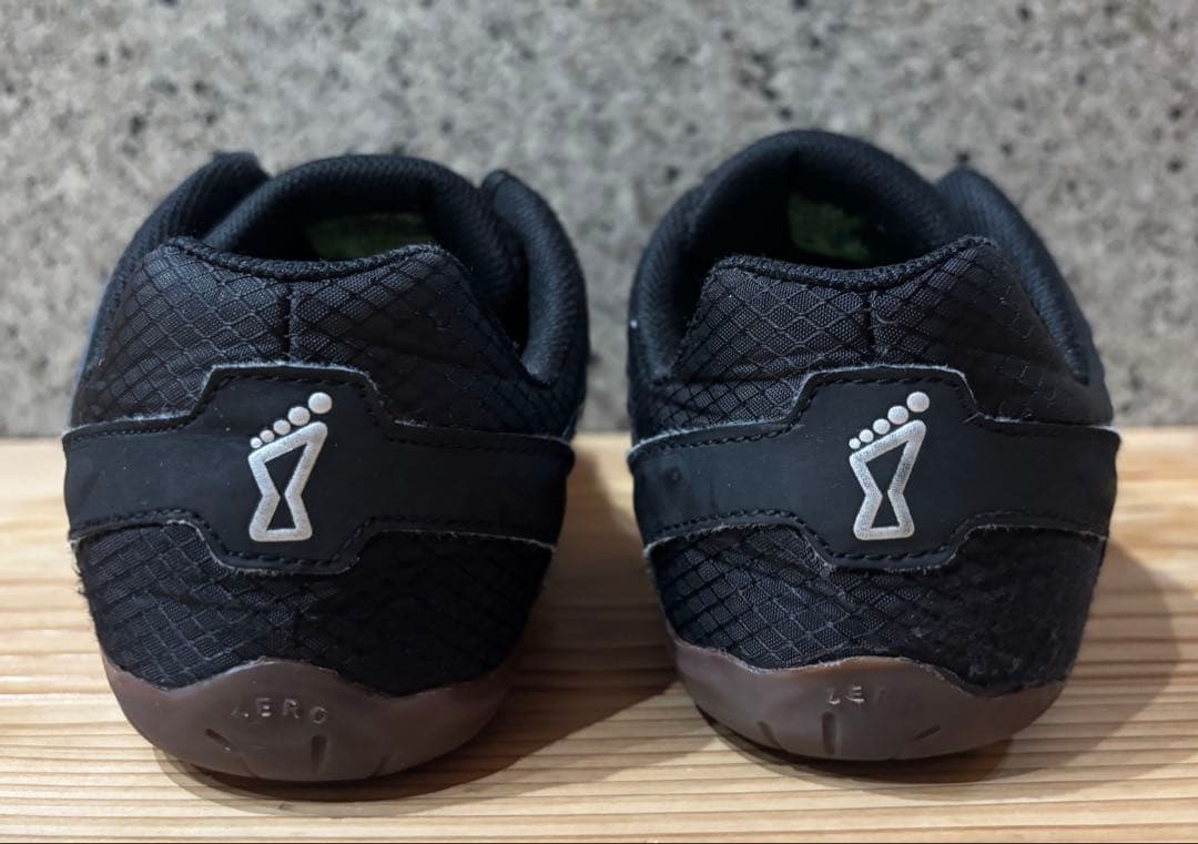 イノヴェイト　トレーニング bare-xf 210 inov-8 inov8