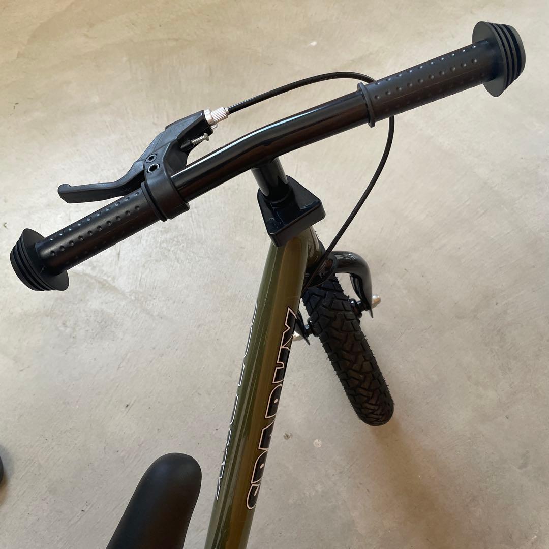 スパーキー 12x SPARKY ストライダー キックバイク ブレーキ付き、