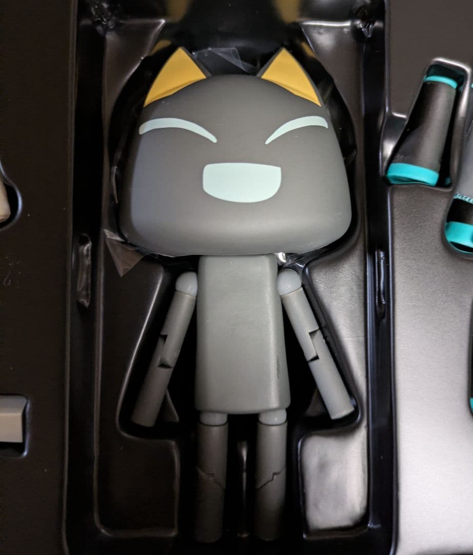 リボルテック どこでもいっしょ 初音ミクver. トロ クロ