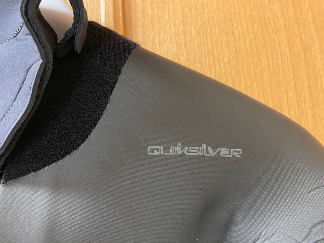 QUIKSILVER ウェットスーツ　セミドライ　フルスーツ　Mサイズ