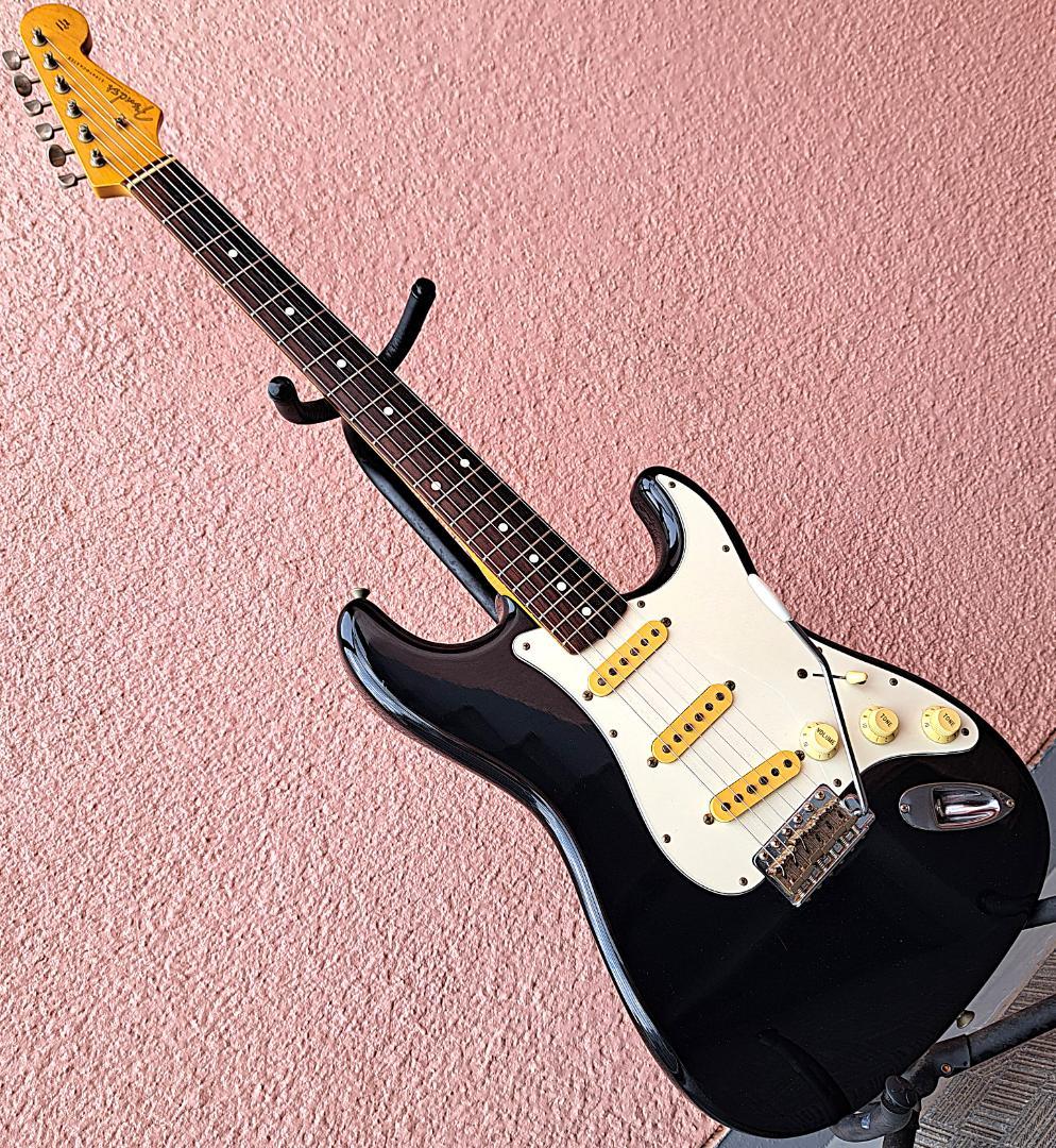 ■Fender Japan ST 62 Stratocaster Eシリアル