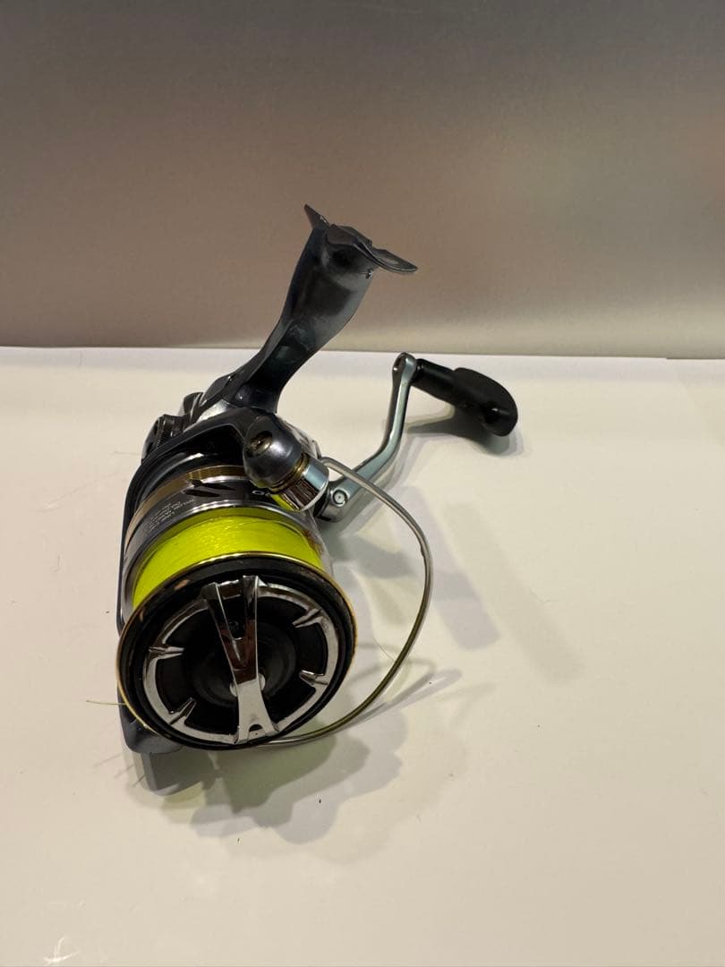 SHIMANO ULTEGRA C3000XG スピニングリール