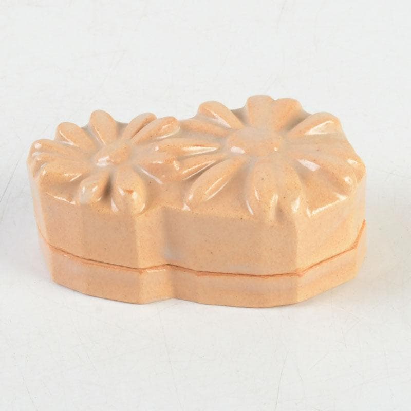 茶道具　萩焼　泥華窯造　坂田泥華　花香合　共箱　V　9729