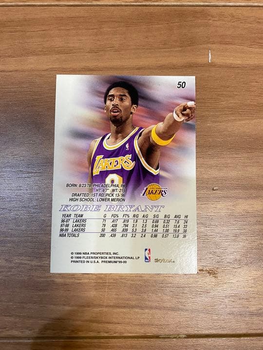 1999-2000コービーブライアント　バスケットボールカード
