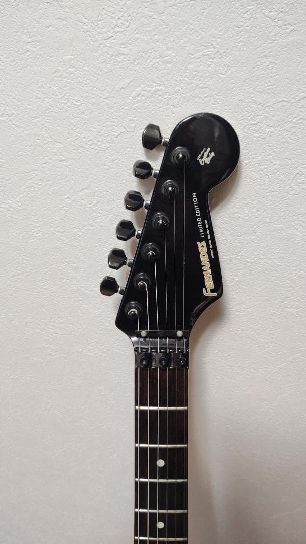 美品 フェルナンデス ST-120BG ブラッド・ギルスモデル FRT-3