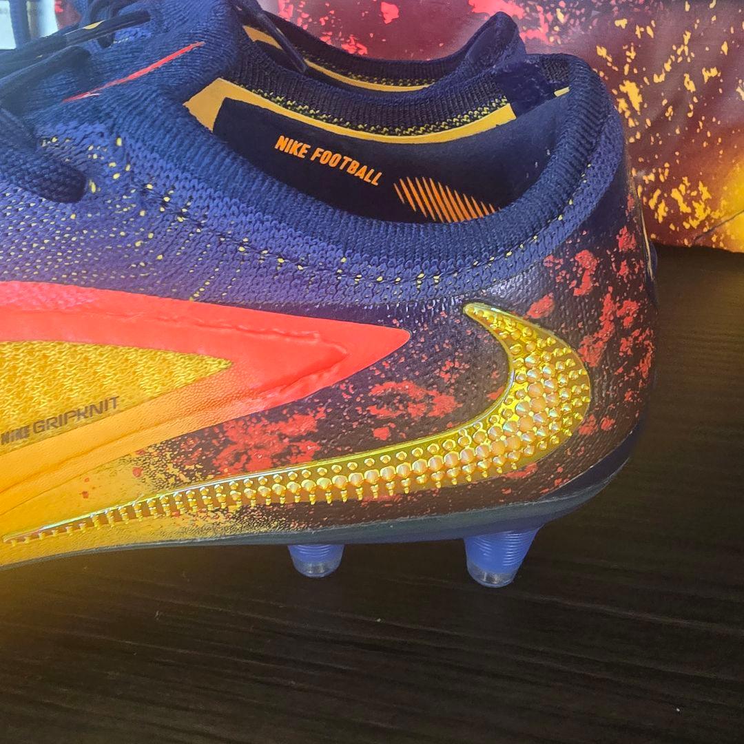 新品ナイキ ファントム 6 LOW エリート AG-PRO EH(25.5cm)