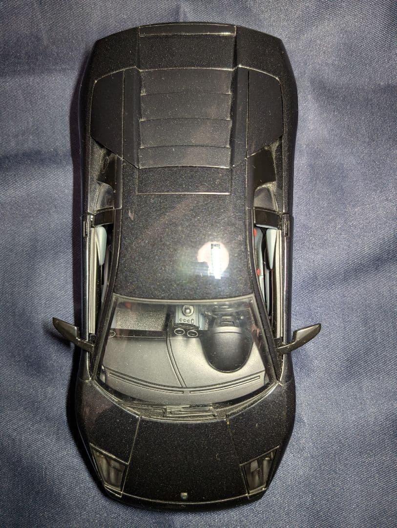 オートアート1/18ランボルギーニムルシエラゴ改(クロームホイール、レッドシート