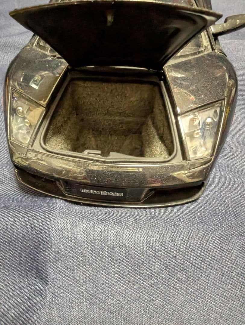 オートアート1/18ランボルギーニムルシエラゴ改(クロームホイール、レッドシート