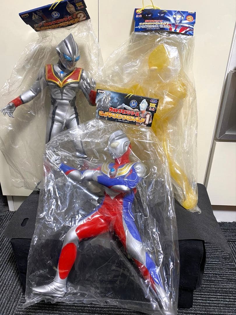 ⭐︎未開封⭐︎ウルトラマンティガ　イーヴィルティガ　グリッターティガ　ビッグサイズ