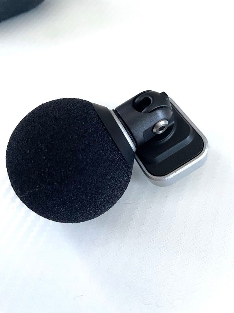 Shure MOTIV MV88（コンデンサーマイク）