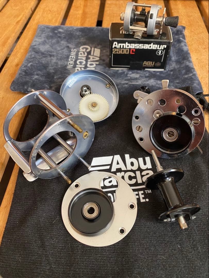 オールド　アンバサダー2500C 初期型　+ミニチュアアンバサダー2500C