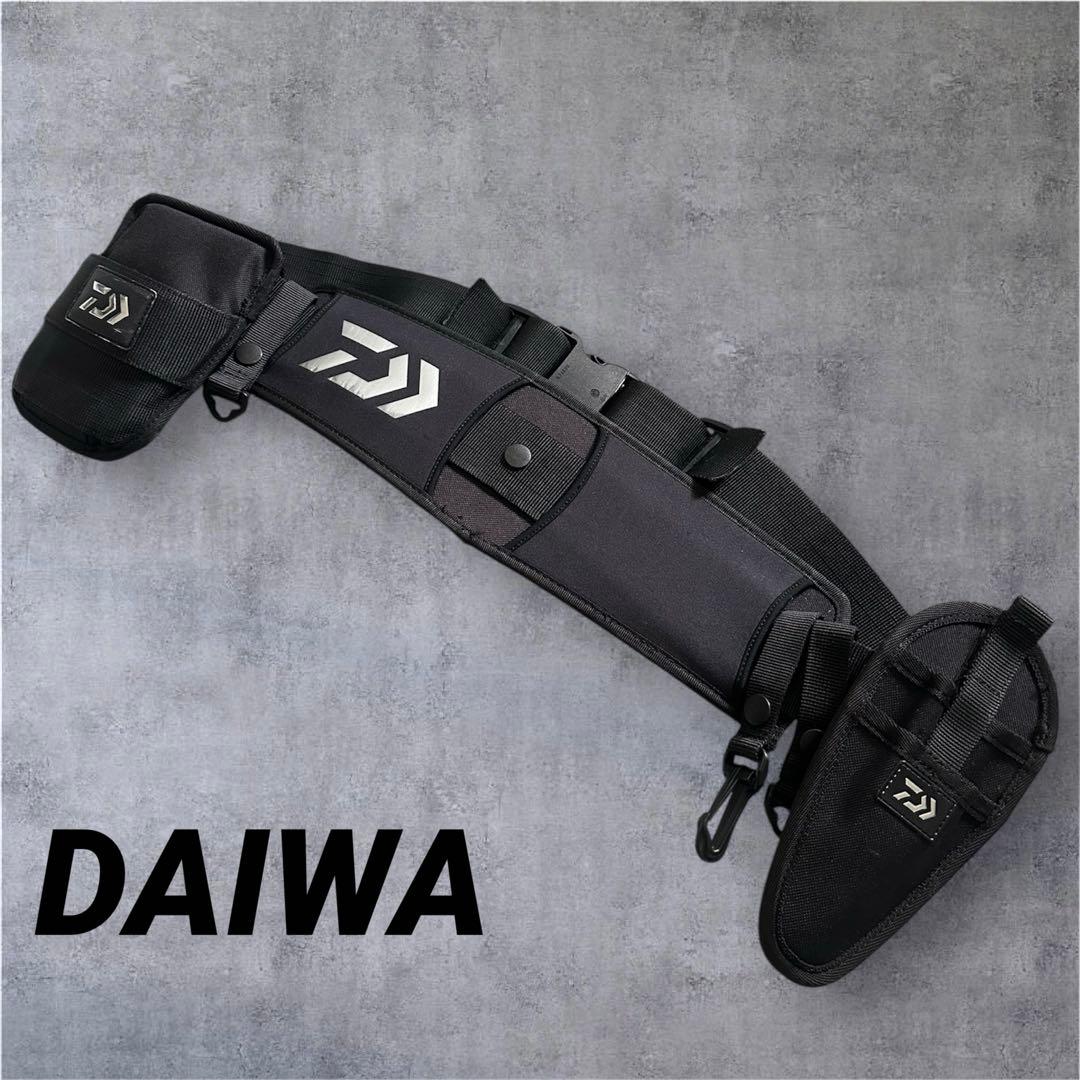 【早い者勝ち⭐️】DAIWA ダイワ フィッシングベルト ブラック　2ポケット付き