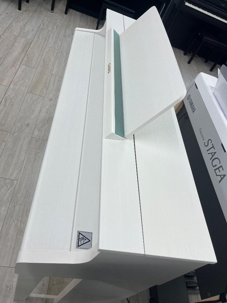 ★73916【電子ピアノ】CASIO　GP300WE　17年製