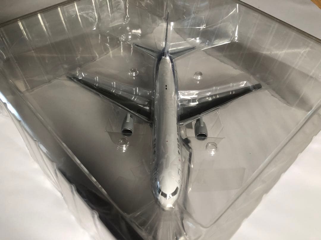 全日空商事　1/200 B767-300ER旧塗装