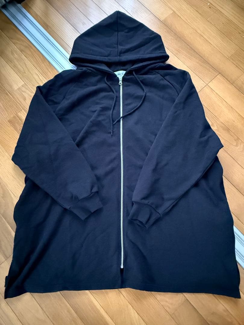 NIL DUE / NIL UN TOKYOロングパーカー