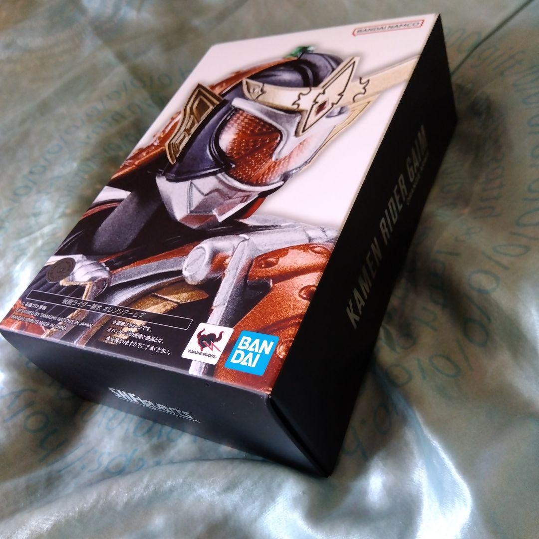 S.H.フィギュアーツ (真骨彫製法) 仮面ライダー鎧武 オレンジアームズ 新品