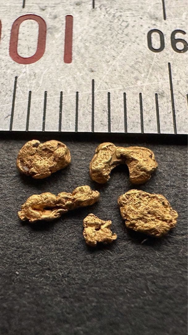 砂金　国産金　中粒