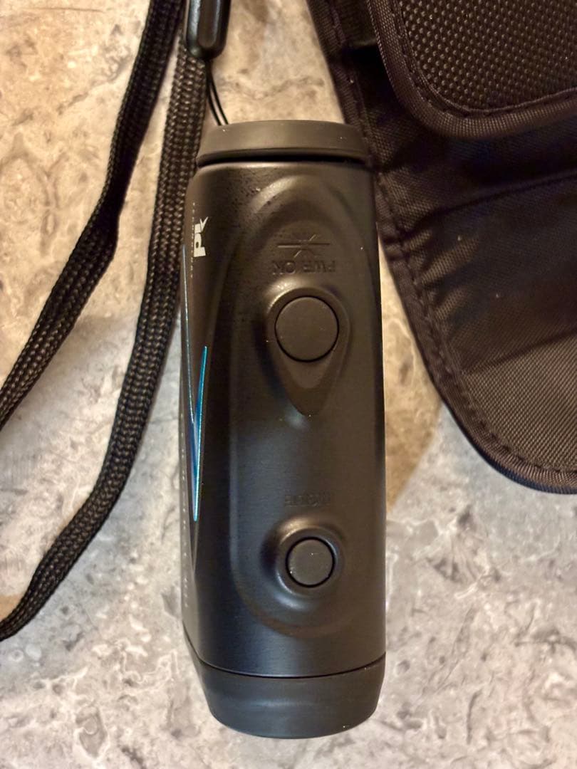 【美品】Nikon COOLSHOT 40i ゴルフ用レーザー距離計　ケースつき