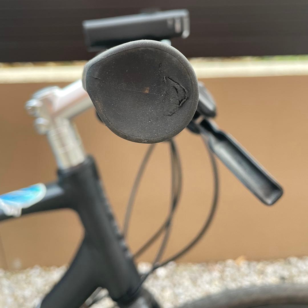 GIANT ESCAPE R DISC　クロスバイク　配送（北海道と沖縄県除く）