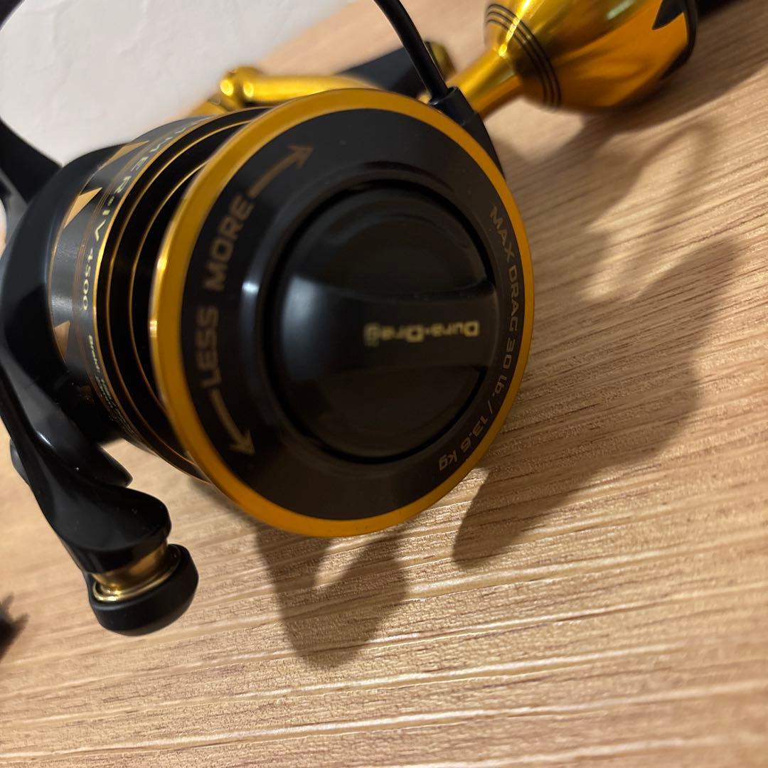 新品未使用　訳あり　PENN SLAMMER IV 4500 スピニングリール