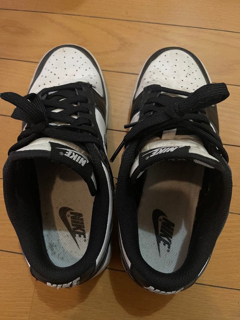 NIKE スニーカー ホワイト/ブラック