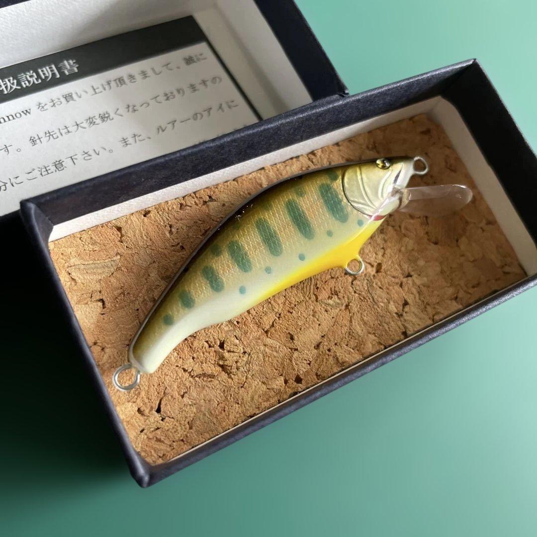 イタチミノー55s プレミアムシェル　山女魚YB 夜光貝　新品