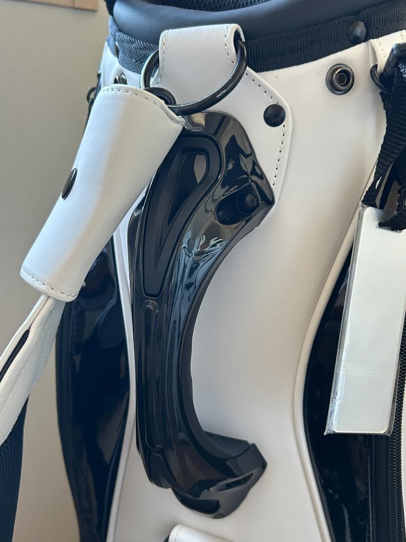 未使用品 ニューバランス キャディバッグ 9.5型 012-4980003