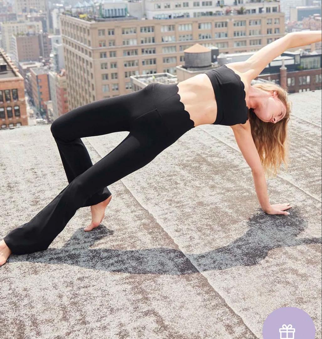 WISKIIハイウエストフレアレギンスS定価¥13983