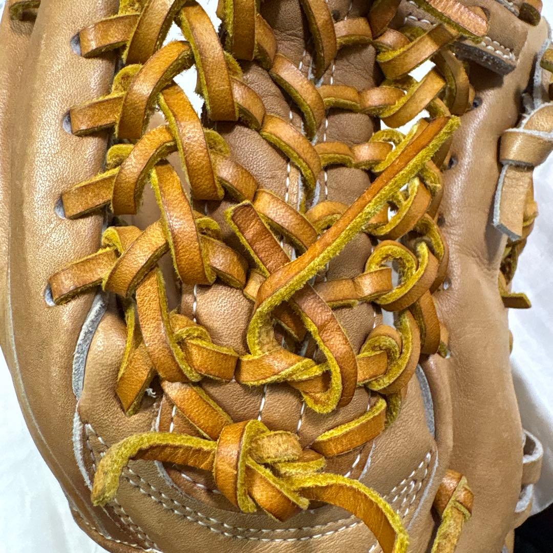 Wilson 硬式グローブ　オールラウンド（屋外使用なし）