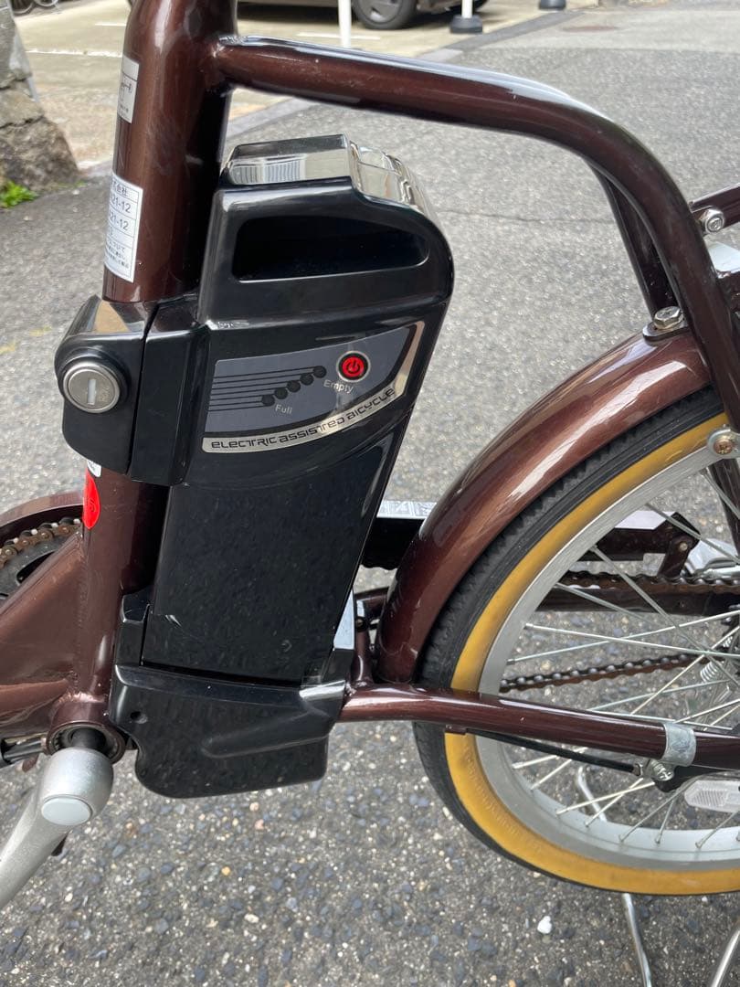 ブラウン 電動アシスト自転車 シティタイプ