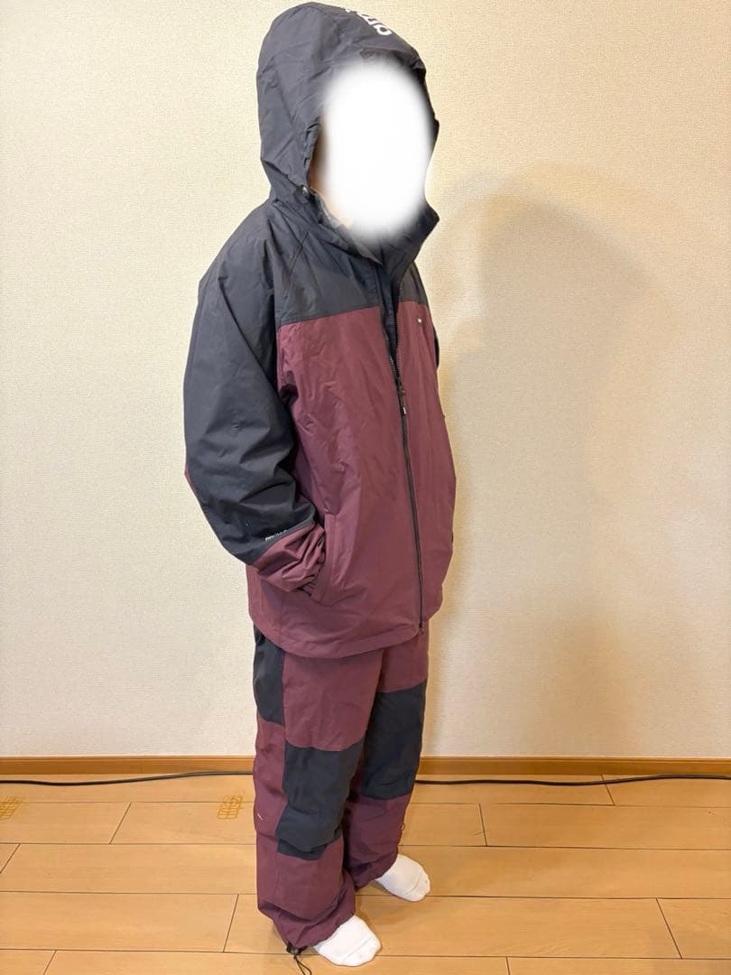 qmile スノーボードウェアセット 黒とワインレッド