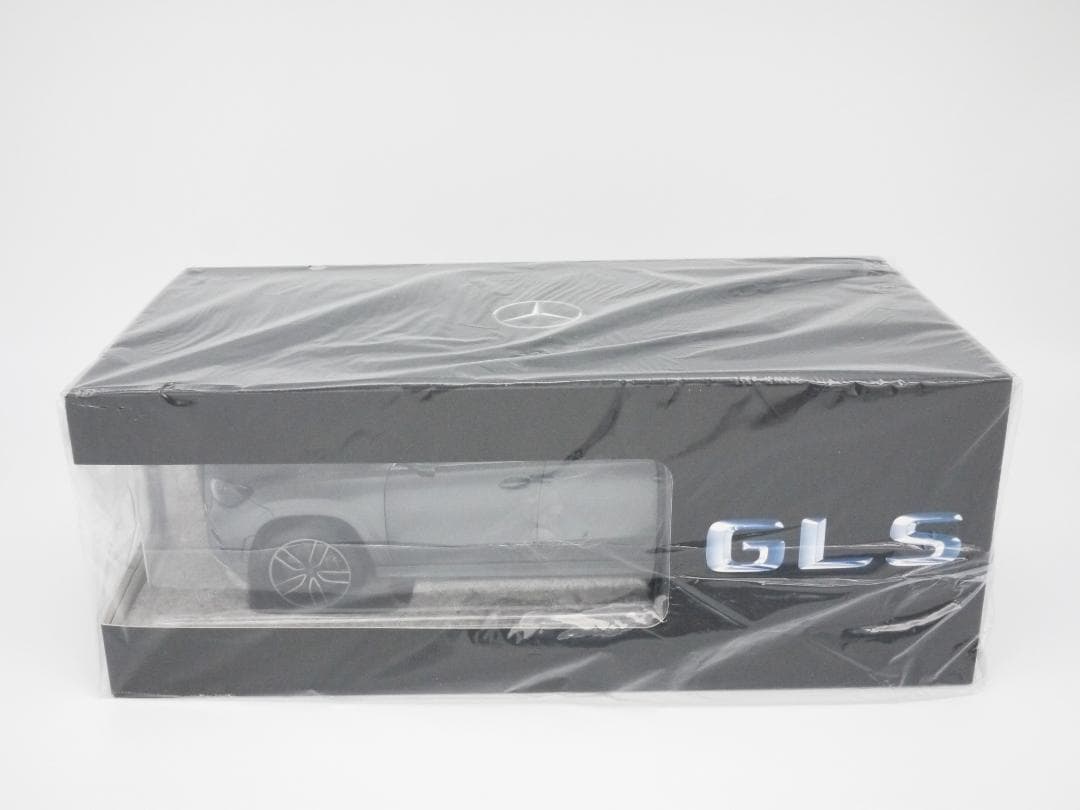 1/18 メルセデスベンツ GLS (X167) グレー