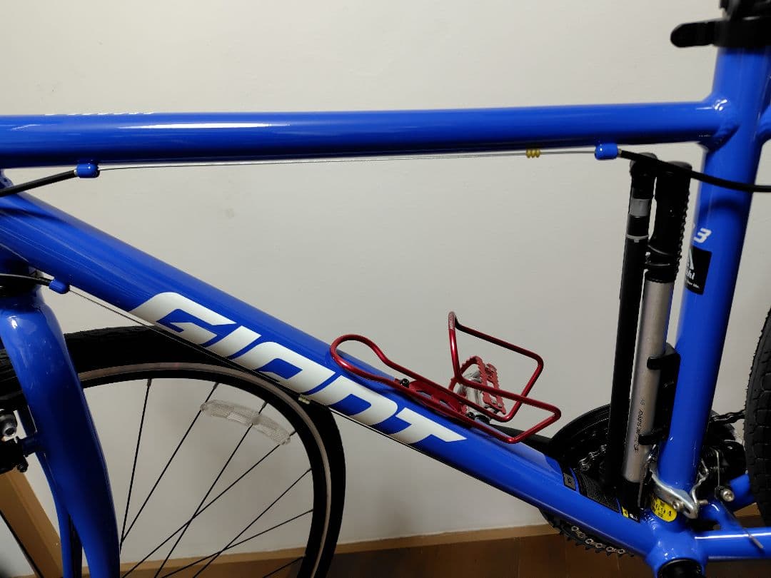 【手渡し限定】早い者勝ち！！GIANT ESCAPE R3 2024年モデル