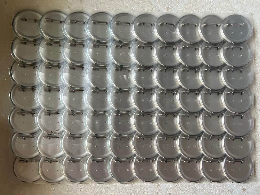 アイナナ　缶バッジ　70個セット