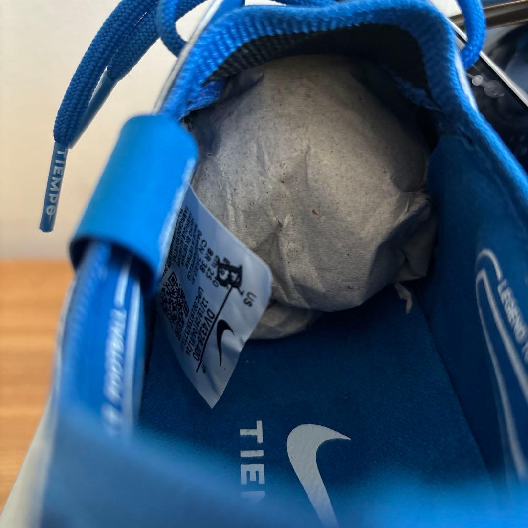 25　ナイキ　サッカー　スパイク　ティエンポ レジェンド 10　DV4328