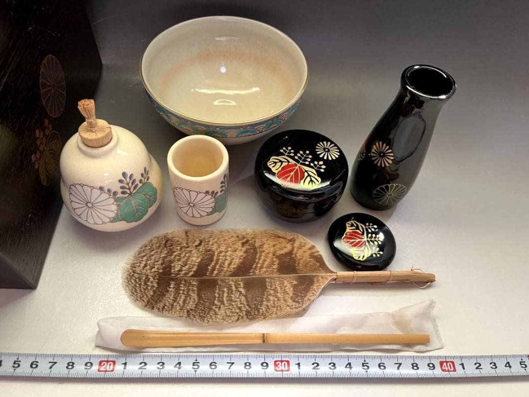 茶箱■紋入り 利休箱 茶箱 京薩摩 茶碗 茶入れ 黒塗り漆器 棗 桐紋 野点■