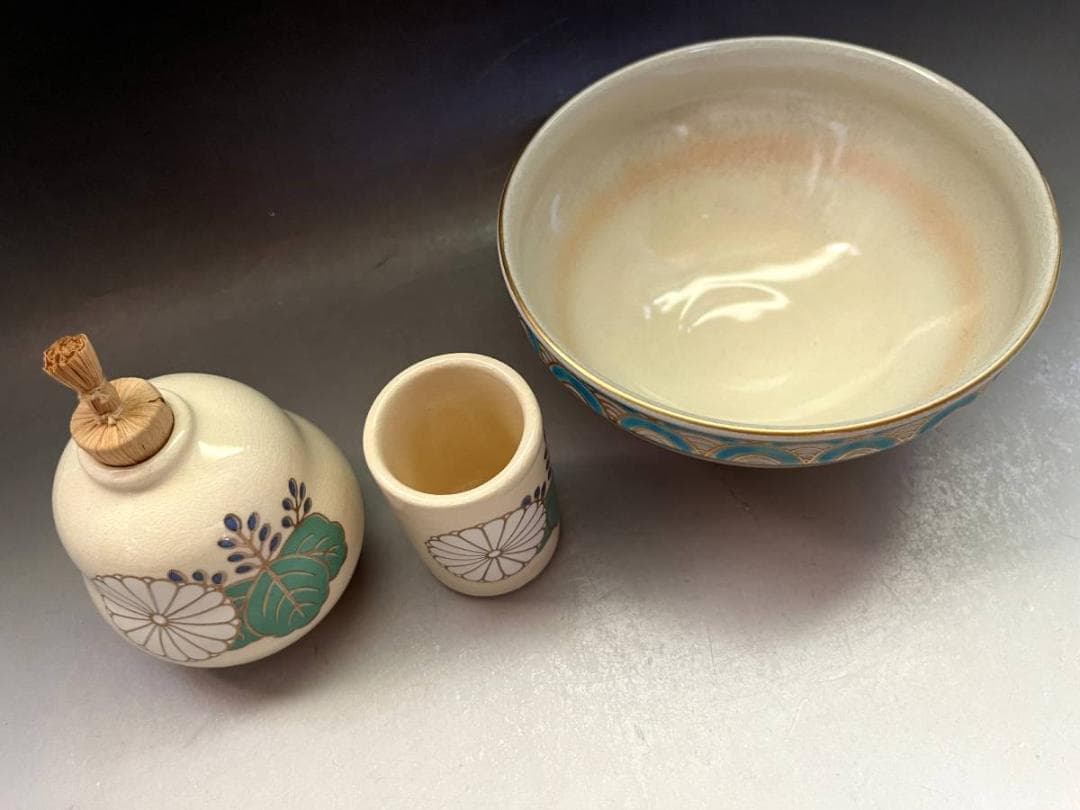 茶箱■紋入り 利休箱 茶箱 京薩摩 茶碗 茶入れ 黒塗り漆器 棗 桐紋 野点■