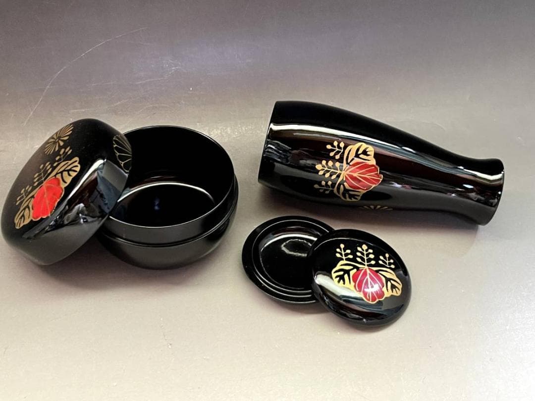 茶箱■紋入り 利休箱 茶箱 京薩摩 茶碗 茶入れ 黒塗り漆器 棗 桐紋 野点■