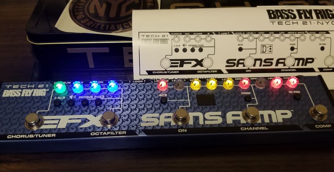 Tech21 BASS FLY RIG V2 Sansamp ソフトケース付属