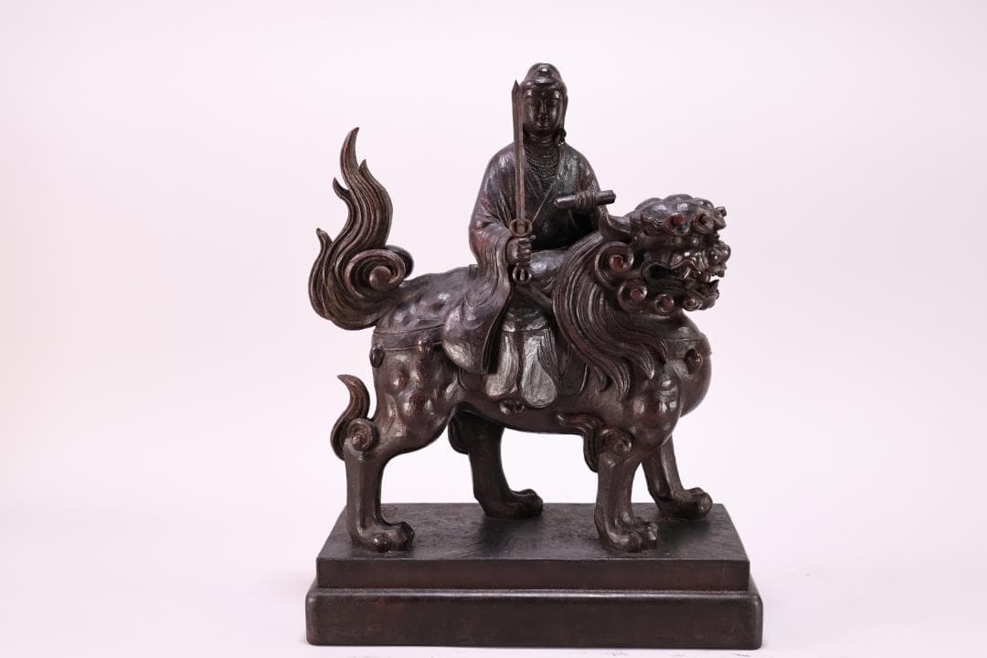 でこい　石崎秀峰 勤作 「 木彫 文殊菩薩 」 金銘　共箱 高さ37.5㎝