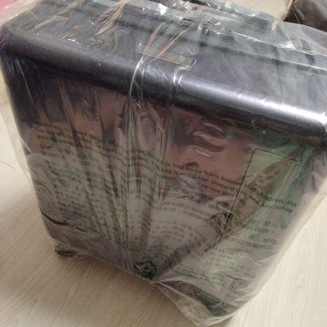 BTS Samsonite　スーツケース　スクエア