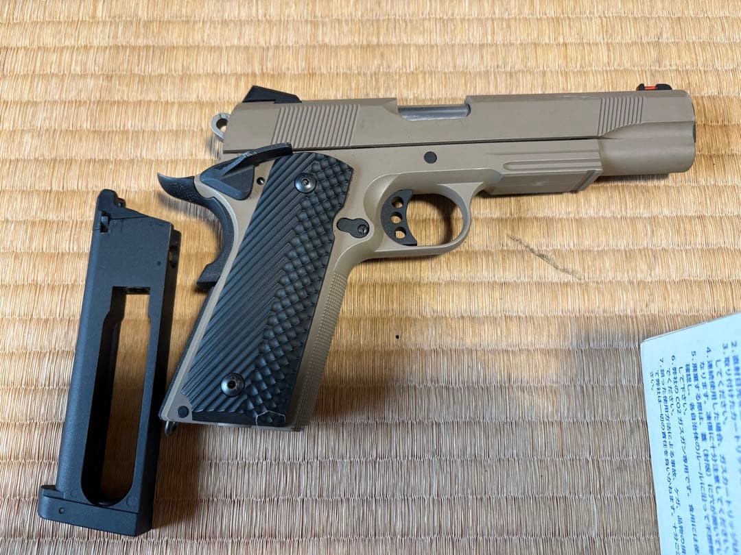 カーボネイト(Carbon8) M45DOC CO2ハンドガン