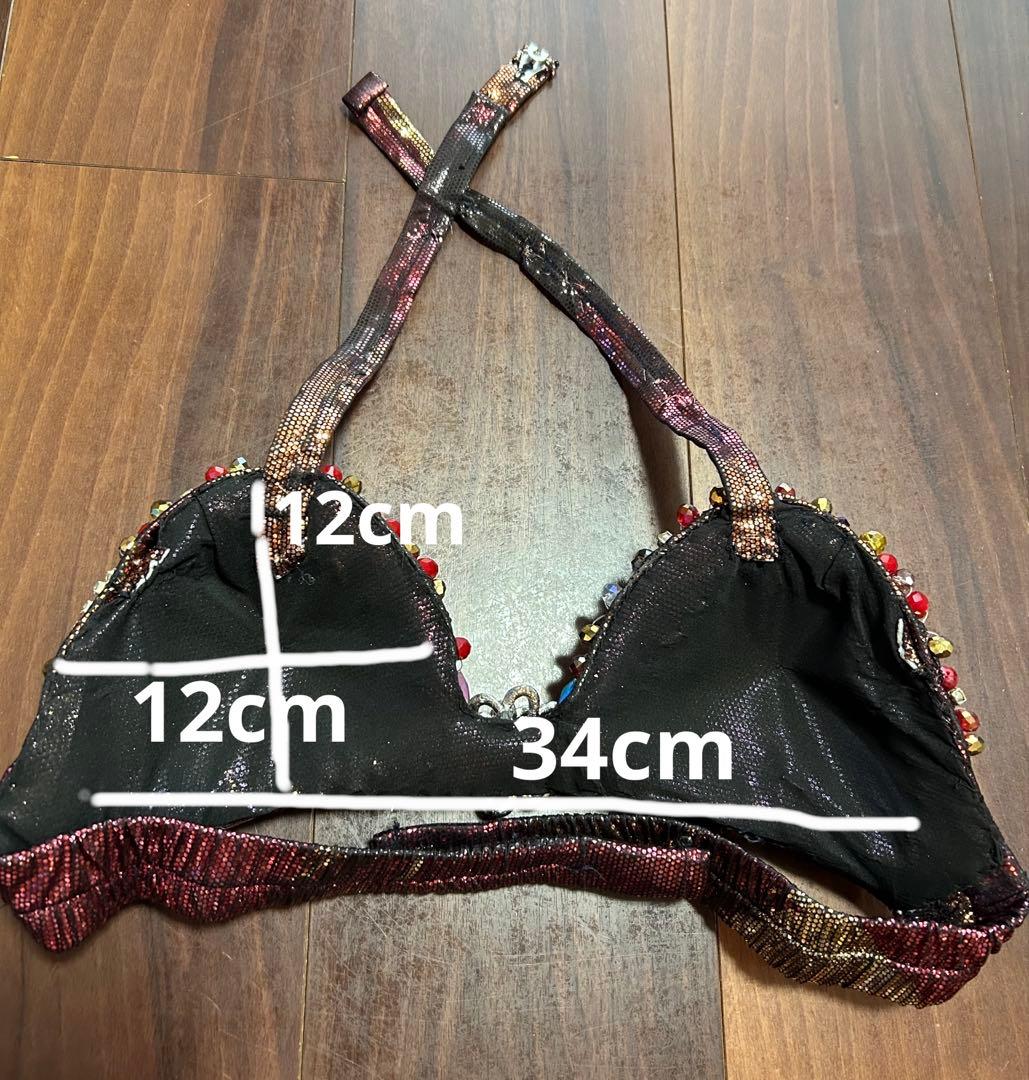 ☆週末値下げ中☆ ベリーダンス　衣装　エジプト製　ゴールド　赤