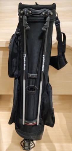 送料無料/美品　TaylorMade スタンド式キャディバッグBLACK
