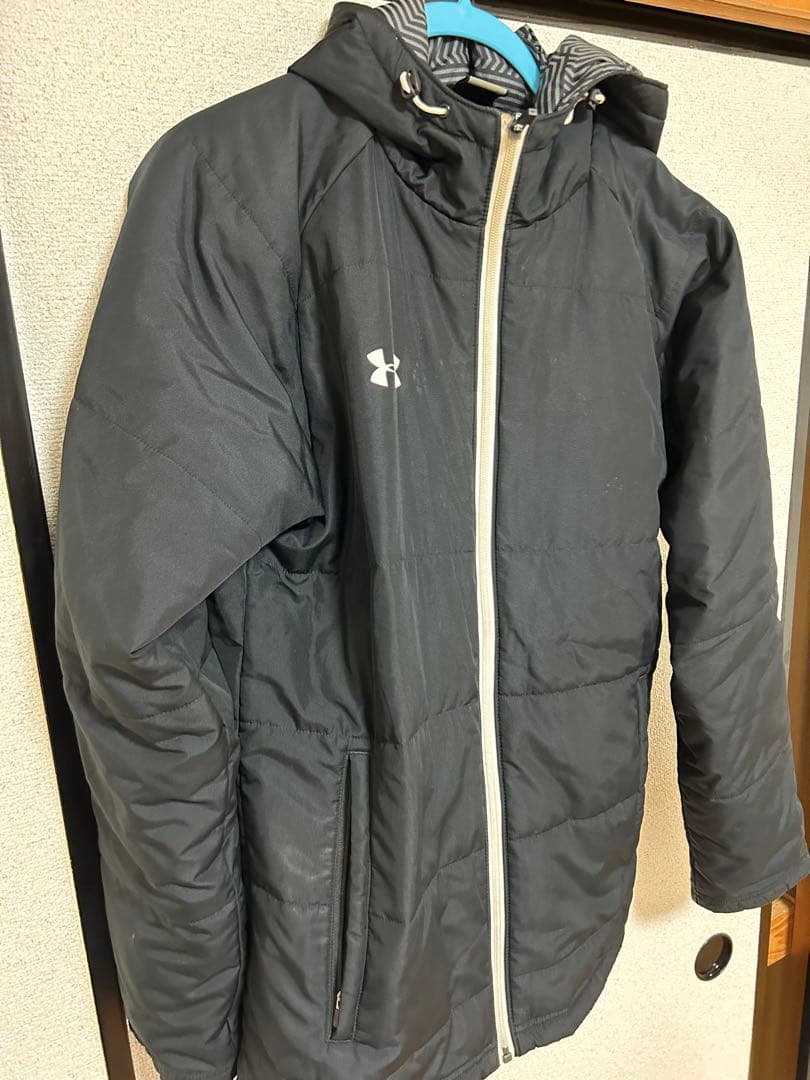アンダーアーマー　コート
