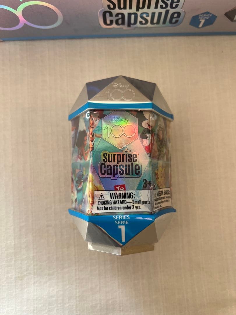 キーホルダー・アクリルキーホルダー Disney 100 Surprise Capsule